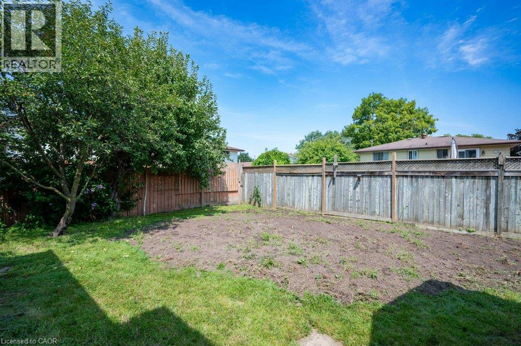 634 Cedargrove Place, Waterloo, Ontario  N2L 4Y9 - Photo 40 - 40855348