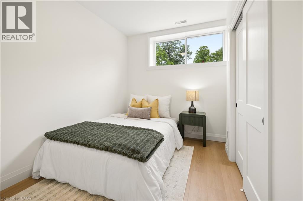 563 N Wellington Street Unit# 2, Kitchener, Ontario  N2H 5L6 - Photo 13 - 40856034