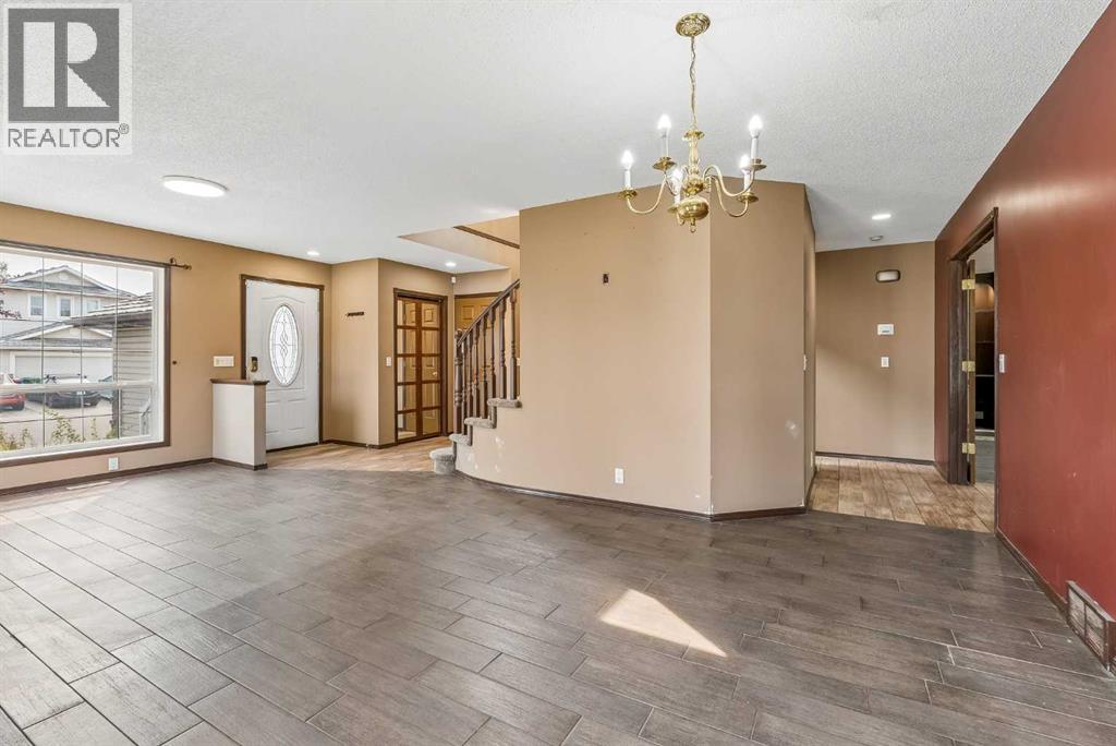 1116 Woodside Way NW, Airdrie, Alberta  T4B 2S3 - Photo 10 - A2321546