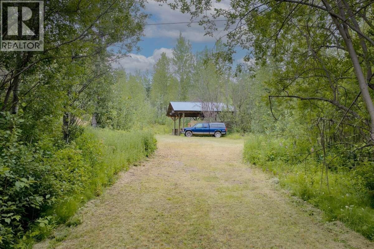 2814 Moose Road, Burns Lake, British Columbia  V0J 1E3 - Photo 14 - R3156016