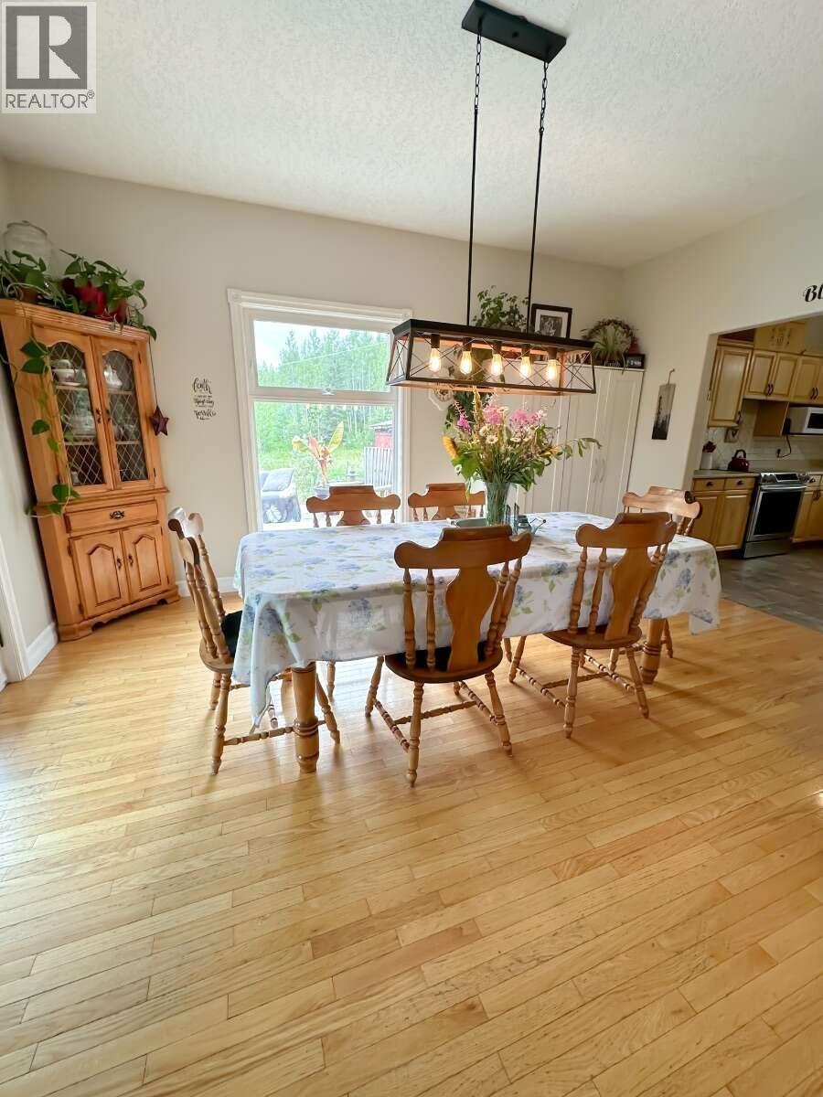2814 Moose Road, Burns Lake, British Columbia  V0J 1E3 - Photo 27 - R3156016