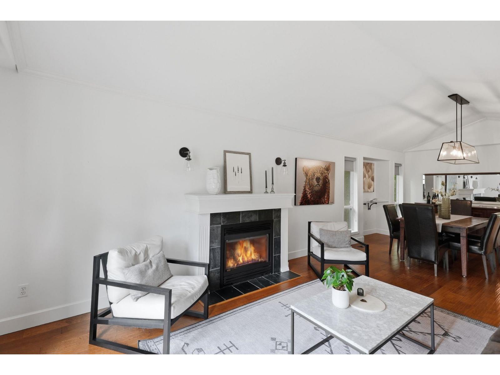 35787 Graystone Drive, Abbotsford, British Columbia  V3G 1K7 - Photo 6 - R3155523