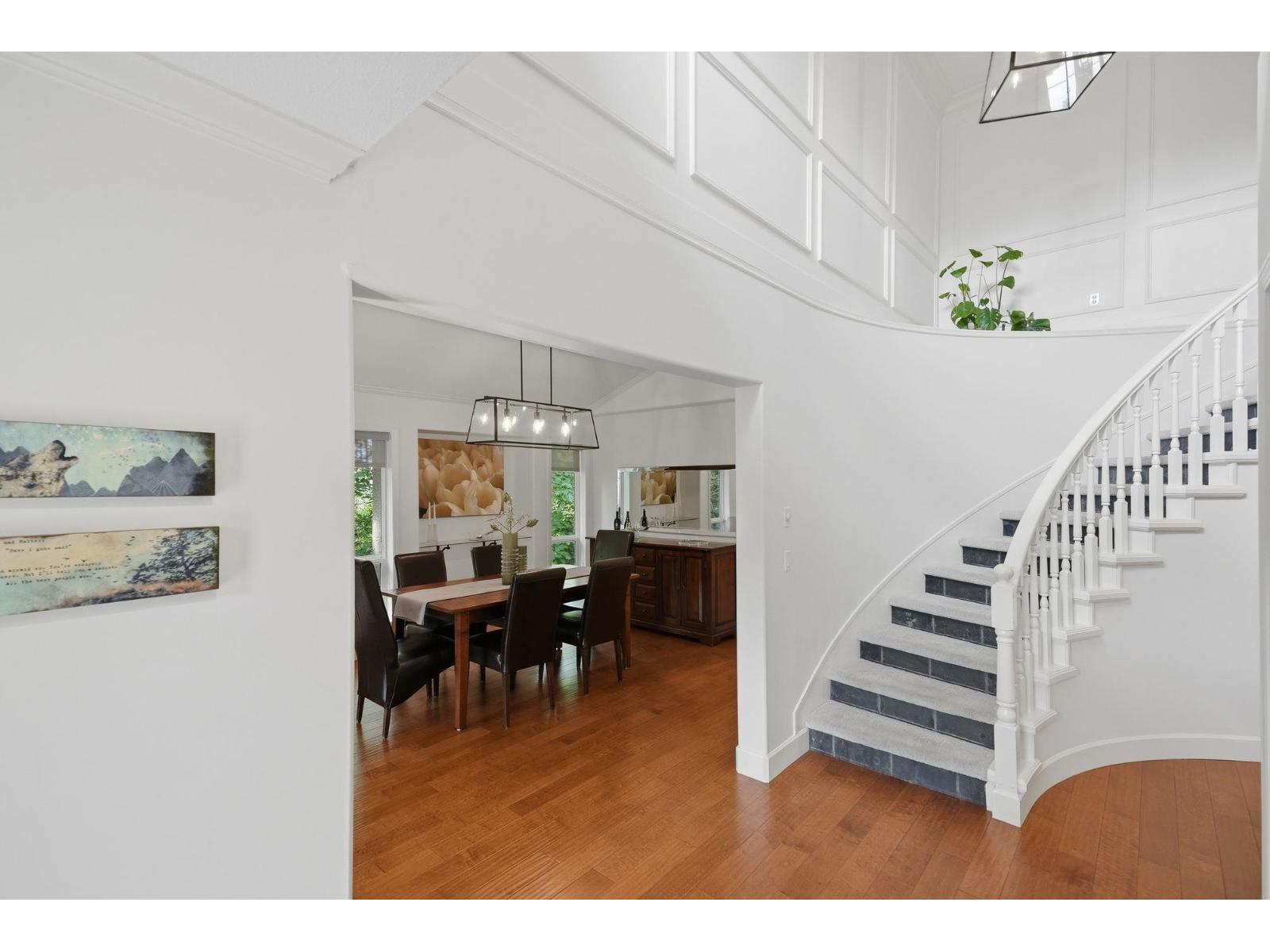 35787 Graystone Drive, Abbotsford, British Columbia  V3G 1K7 - Photo 5 - R3155523
