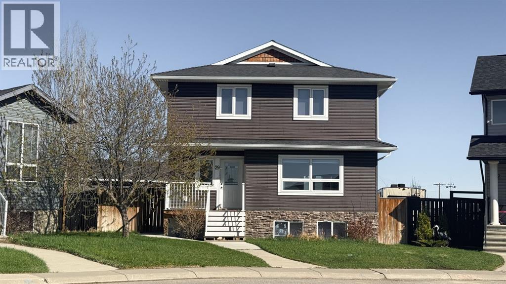 29 Sunrise Close SE, High River, Alberta  T1V 1Z3 - Photo 1 - A2308997