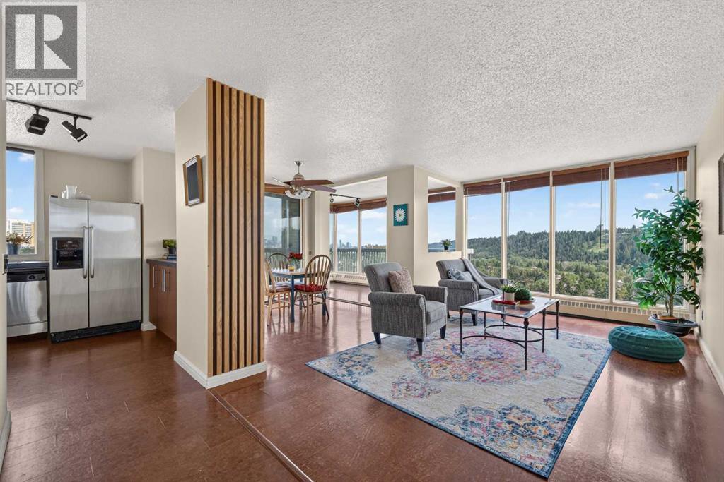1607, 145 Point Drive Nw, Calgary, Alberta T3B 4W1 - Photo 2 - A2329985