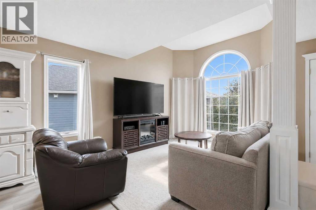 122 Sceptre Close Nw, Calgary, Alberta  T3L 1Y2 - Photo 7 - A2336026