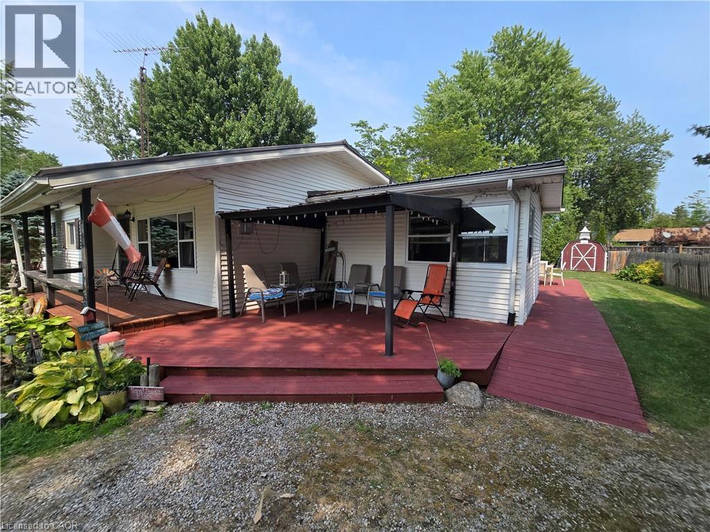 72574 Princess Street, Zurich, Ontario  N0M 2T0 - Photo 4 - 40854091