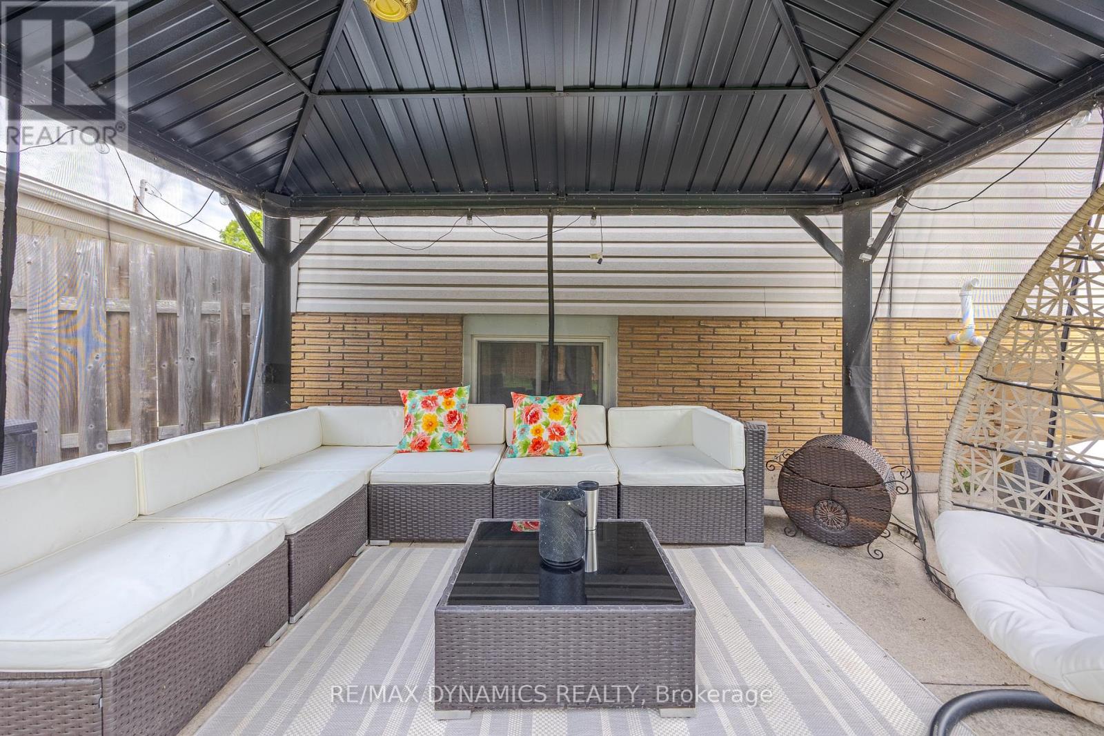 87 Rochelle Drive, St. Catharines, Ontario L2M 6Y7 - Photo 29 - X13678274