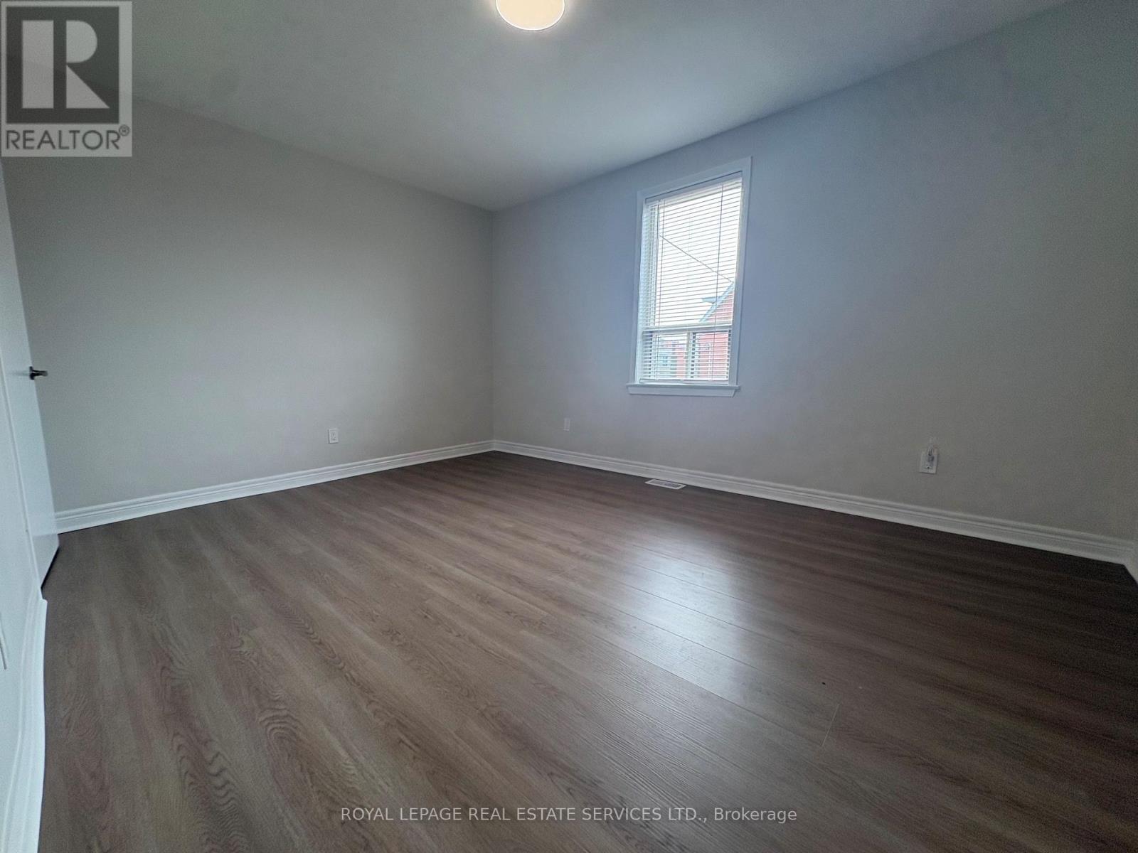 5 Henderson Avenue, Toronto, Ontario  M6J 2B6 - Photo 8 - C13678268
