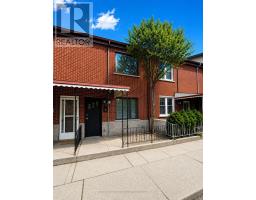 5 HENDERSON AVENUE, Toronto, Ontario