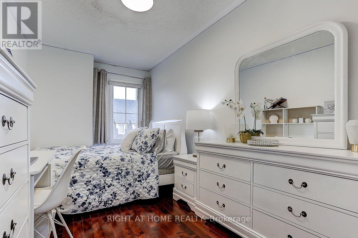 16 Pat Brook Terrace, Toronto, Ontario  M1P 5G6 - Photo 26 - E13678258