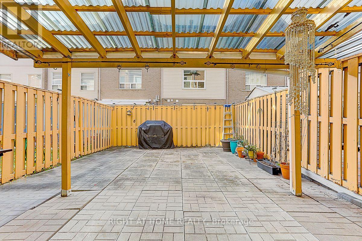 16 Pat Brook Terrace, Toronto, Ontario  M1P 5G6 - Photo 38 - E13678258
