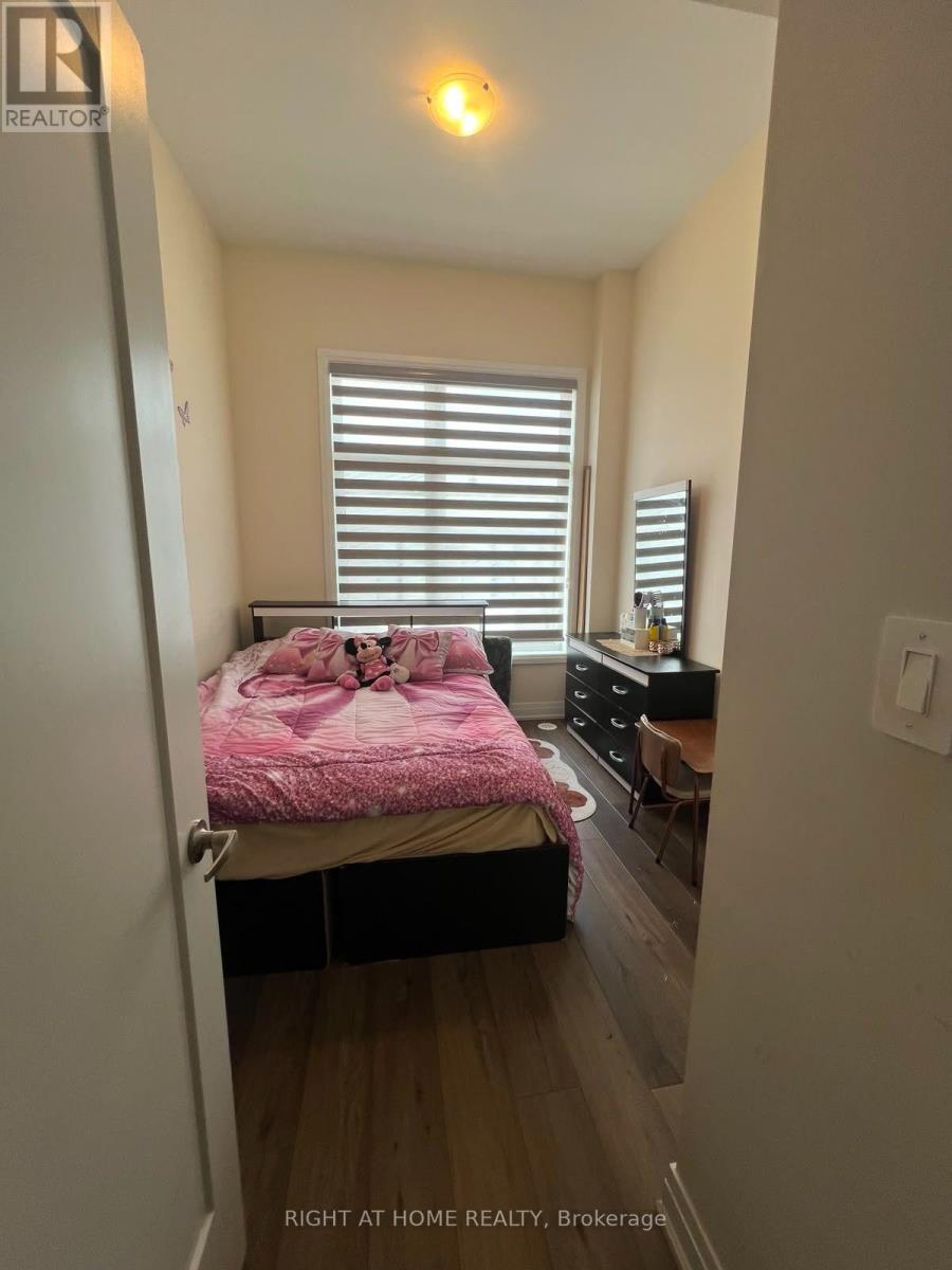 210 - 755 Omega Drive N, Pickering, Ontario  L1V 1A8 - Photo 11 - E13678292