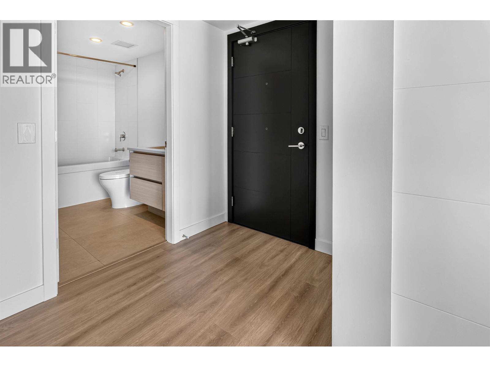 2402 823 Carnarvon Street, New Westminster, British Columbia  V3M 0N5 - Photo 6 - R3155967