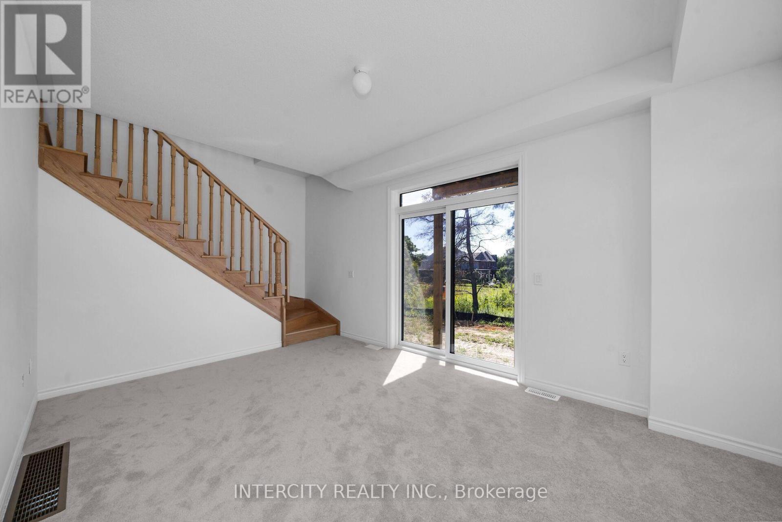 99 Divadale Road, Vaughan, Ontario  L4H 5J3 - Photo 6 - N13678240