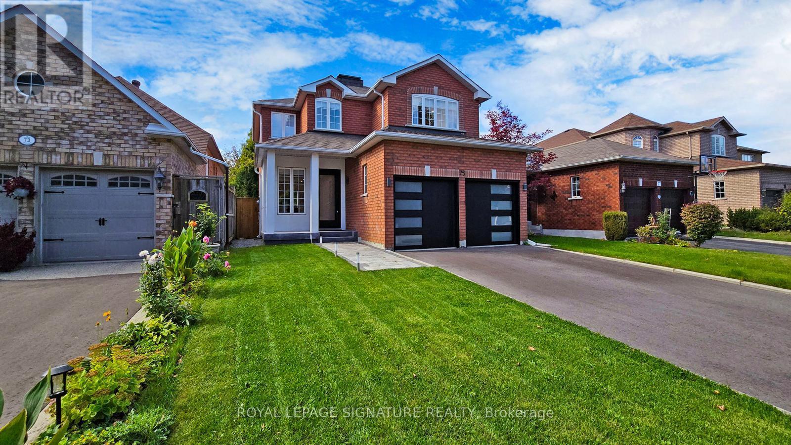 75 Canoe Court, Richmond Hill, Ontario  L4E 3Y2 - Photo 3 - N13678248