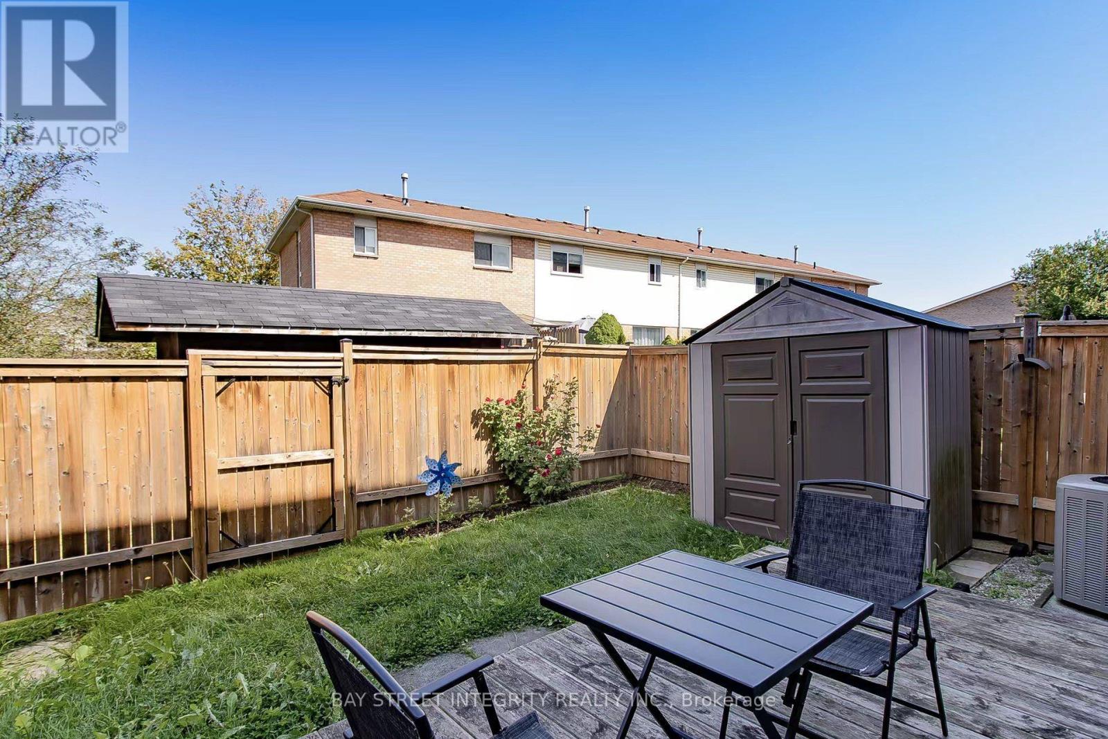 94 William Curtis Circle, Newmarket, Ontario  L3Y 8L6 - Photo 16 - N13678252