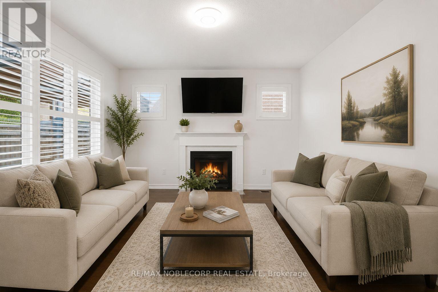 15 Gould Crescent, New Tecumseth (Beeton), Ontario  L0G 1A0 - Photo 7 - N13678256