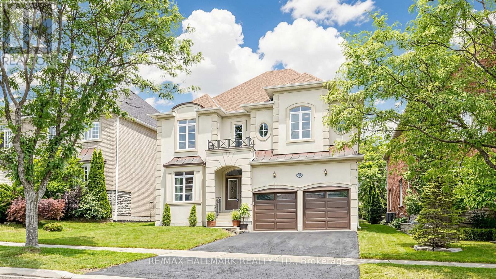 368 Paradelle Drive, Richmond Hill, Ontario  L4E 4R7 - Photo 3 - N13678272