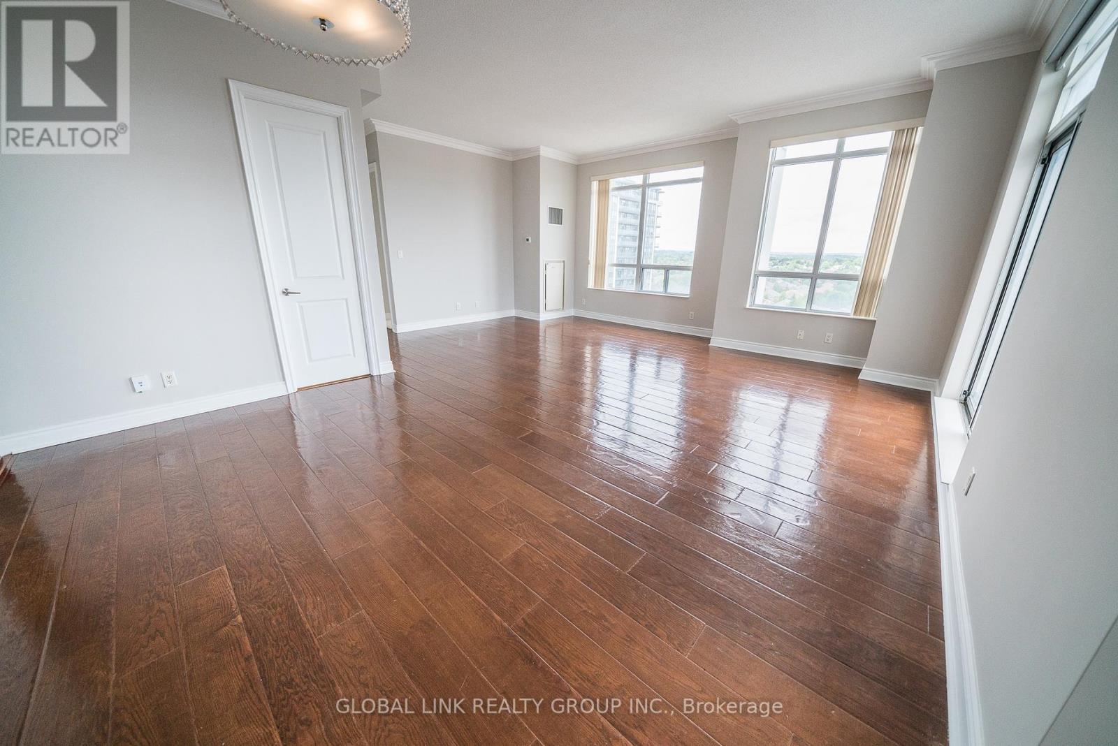 Uph 01 - 88 Times Avenue, Markham, Ontario  L3T 7Z4 - Photo 10 - N13678284