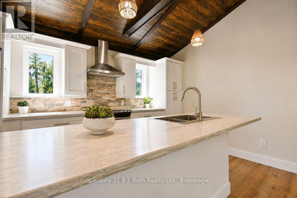 74 Bass Line, Oro-Medonte (Prices Corners), Ontario  L3V 0J9 - Photo 12 - S13678276