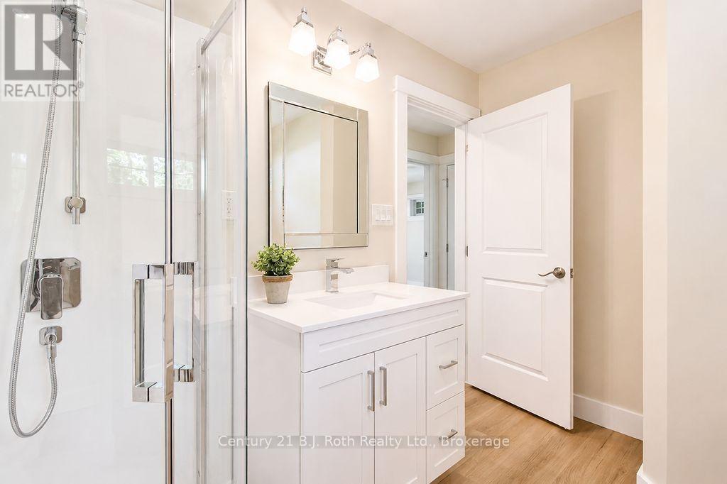 74 Bass Line, Oro-Medonte (Prices Corners), Ontario  L3V 0J9 - Photo 23 - S13678276