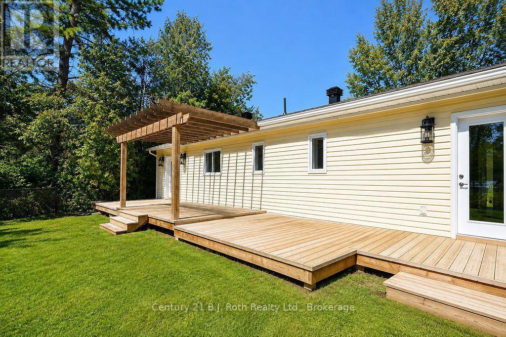 74 Bass Line, Oro-Medonte (Prices Corners), Ontario  L3V 0J9 - Photo 24 - S13678276