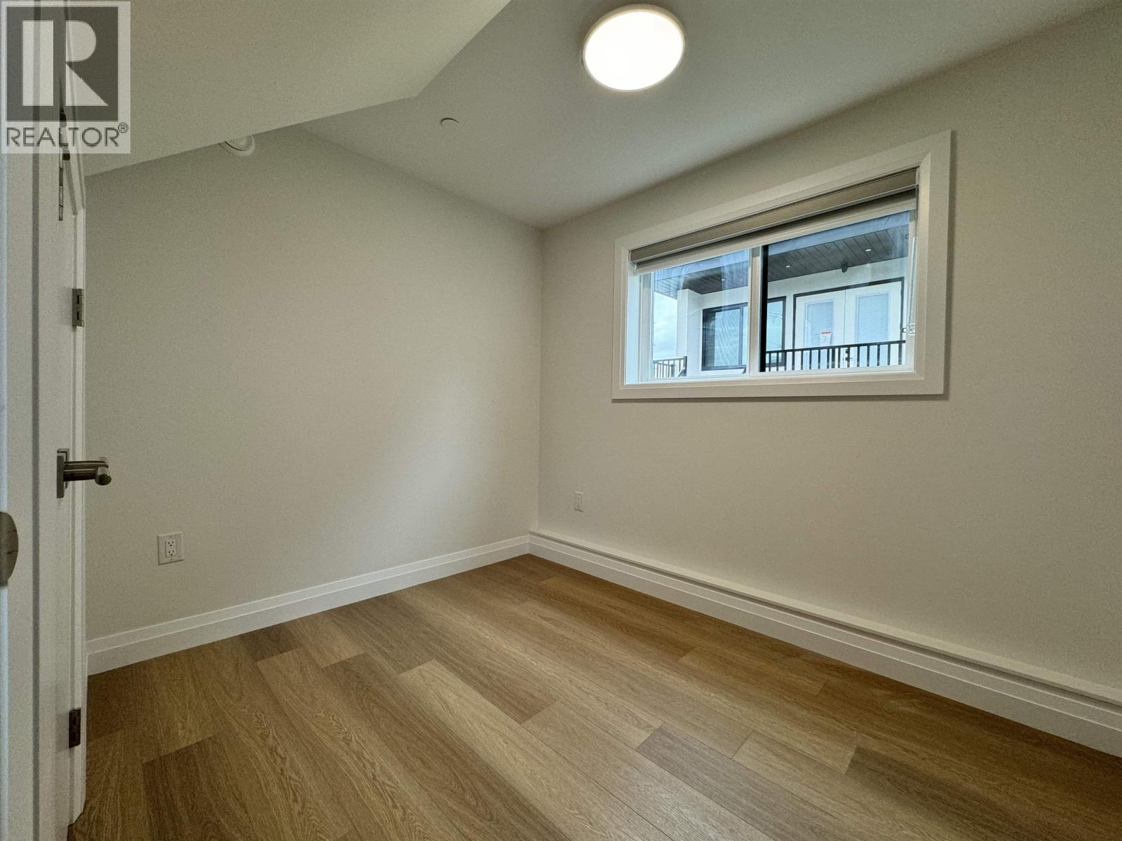 3830 Kootenay Street, Vancouver, British Columbia  V5R 0B5 - Photo 6 - R3155987