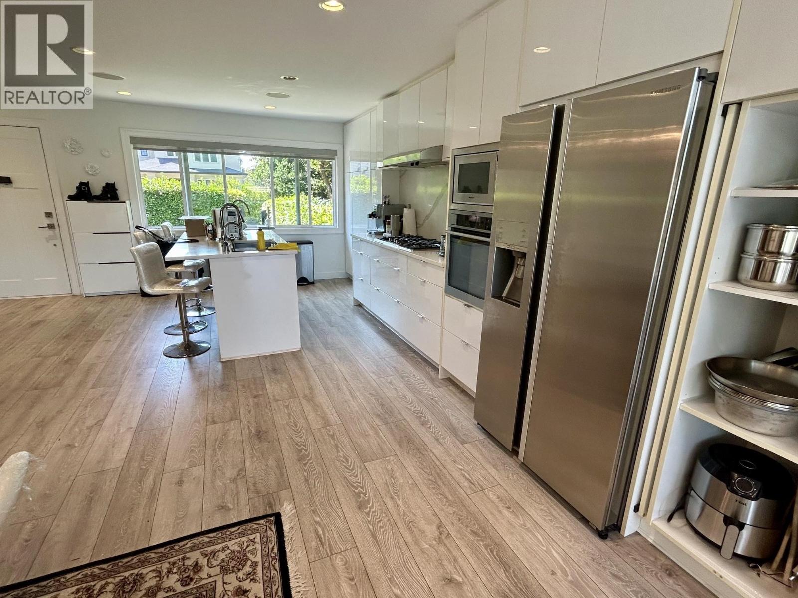 Upper 1015 Jefferson Avenue, West Vancouver, British Columbia  V7T 2A6 - Photo 5 - R3156002