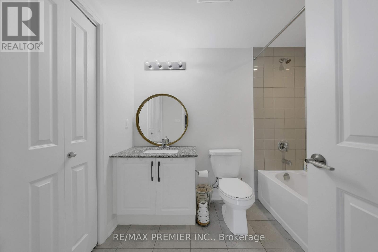 417 - 54 Koda Street, Barrie, Ontario L9J 0J6 - Photo 12 - S13678266