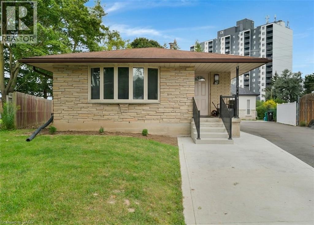 67 KIMBERLY Crescent Unit# UPPER