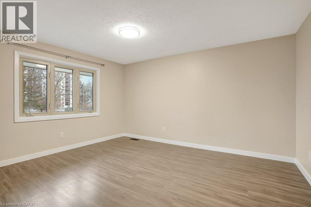 67 Kimberly Crescent Unit# Upper, Kitchener, Ontario  N2E 1C8 - Photo 23 - 40854077