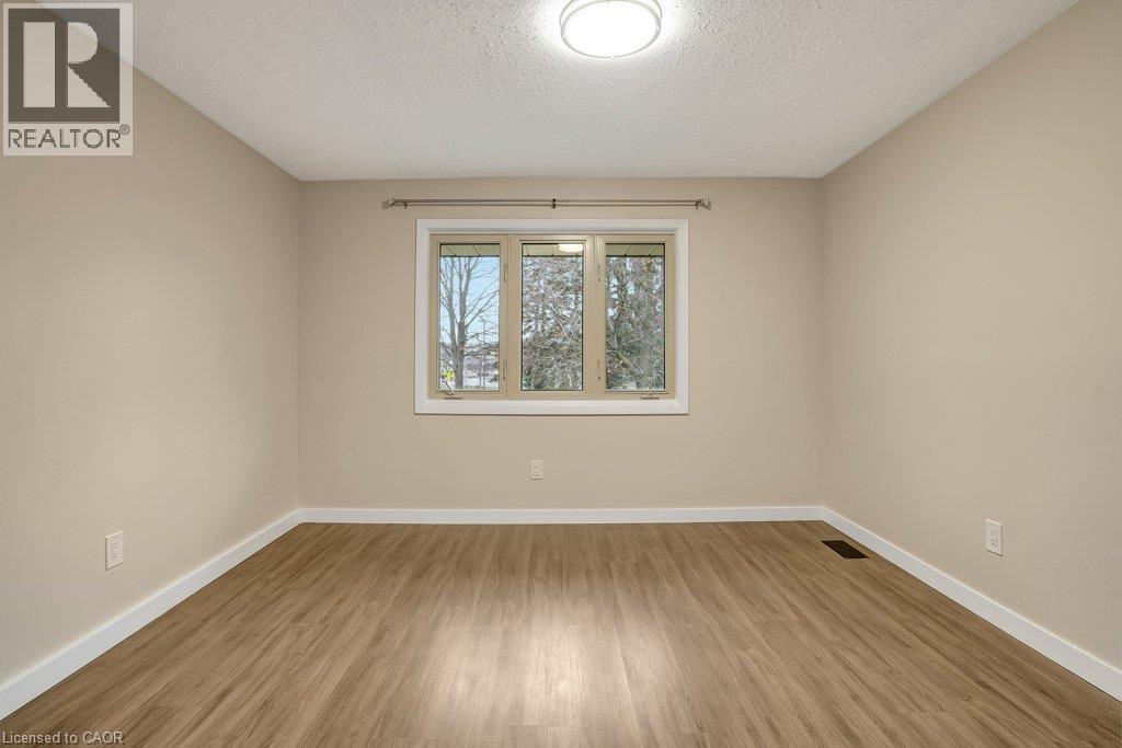 67 Kimberly Crescent Unit# Upper, Kitchener, Ontario  N2E 1C8 - Photo 27 - 40854077