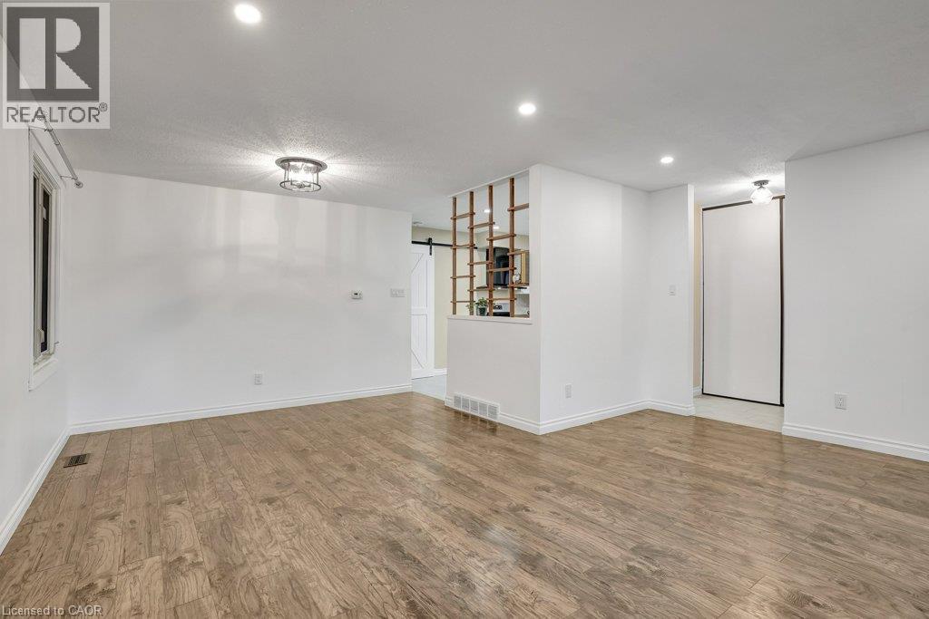 67 Kimberly Crescent Unit# Upper, Kitchener, Ontario  N2E 1C8 - Photo 7 - 40854077