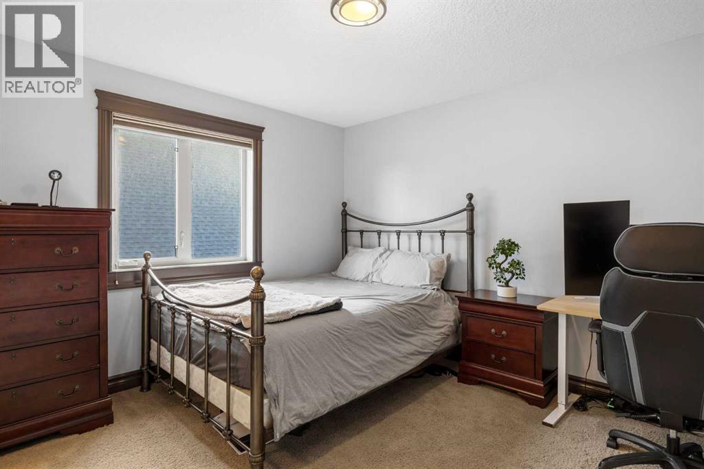 11 Timberline Gate Sw, Calgary, Alberta  T3H 0W3 - Photo 19 - A2314899