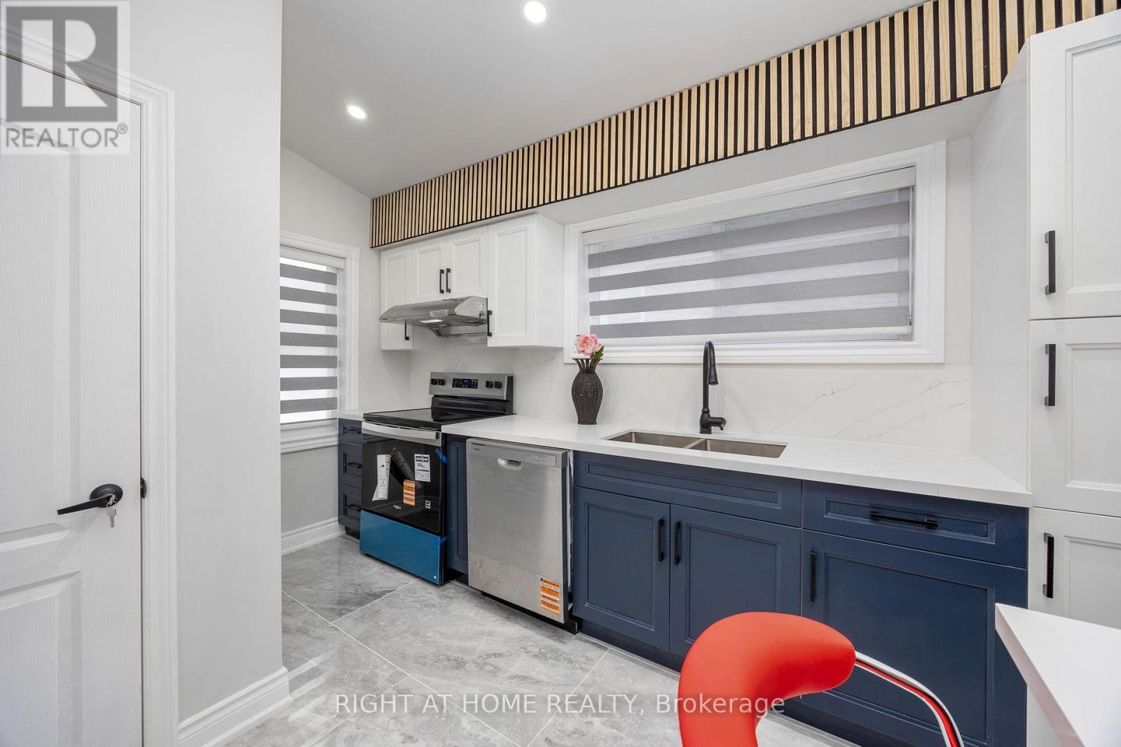 53 Gaiety Drive, Toronto, Ontario  M1H 1B9 - Photo 9 - E13541378