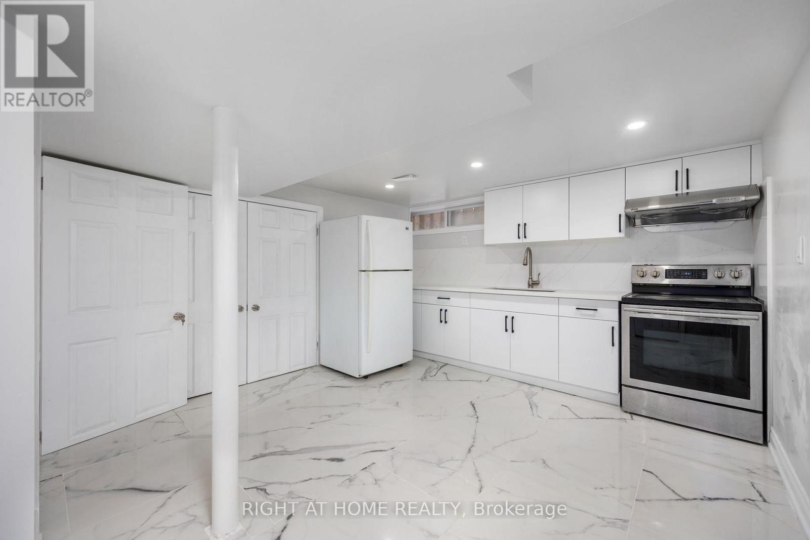 53 Gaiety Drive, Toronto, Ontario  M1H 1B9 - Photo 28 - E13541378