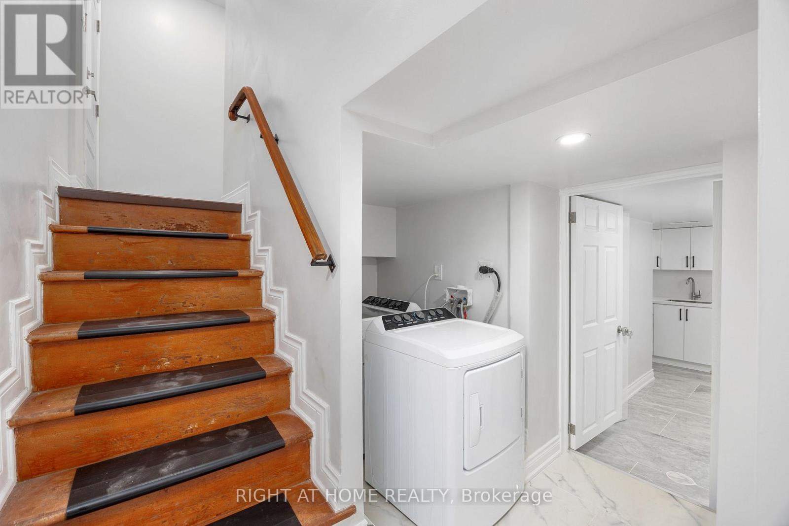 53 Gaiety Drive, Toronto, Ontario  M1H 1B9 - Photo 25 - E13541378