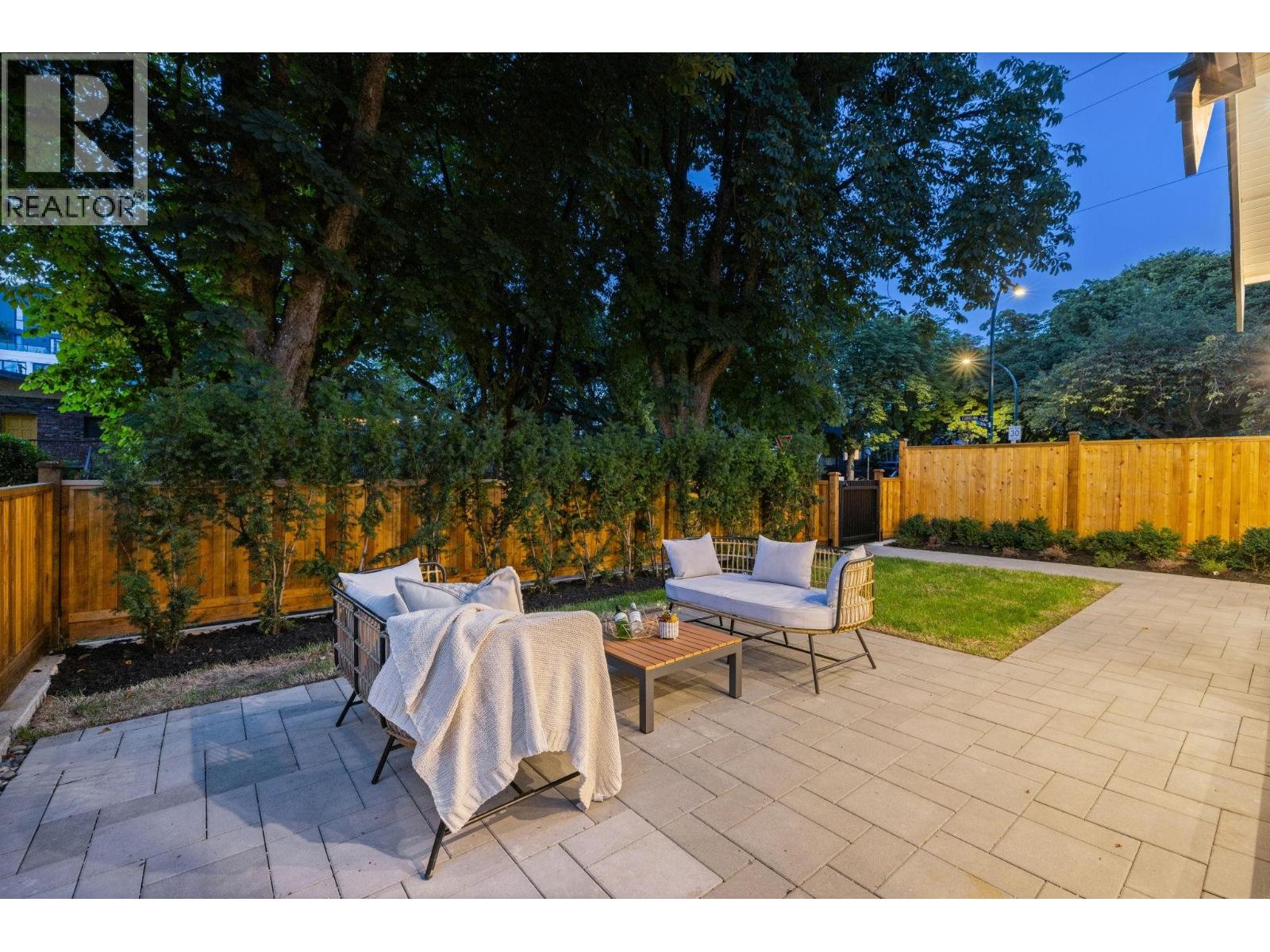 588 E 10th Avenue, Vancouver, British Columbia  V5T 2A4 - Photo 34 - R3155499