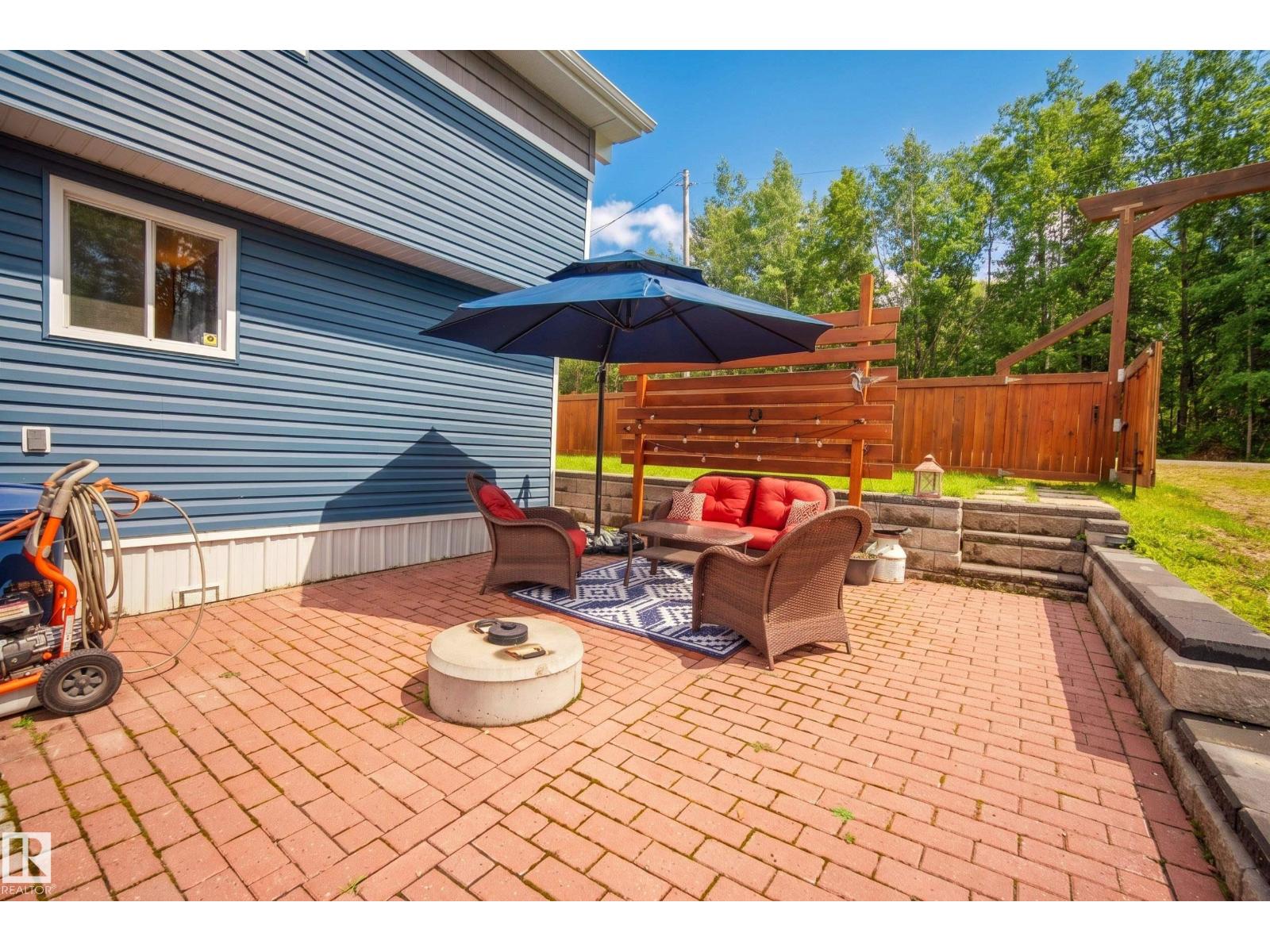 264 Beach Av, Rural Barrhead County, Alberta  T0E 1V0 - Photo 7 - E4503959