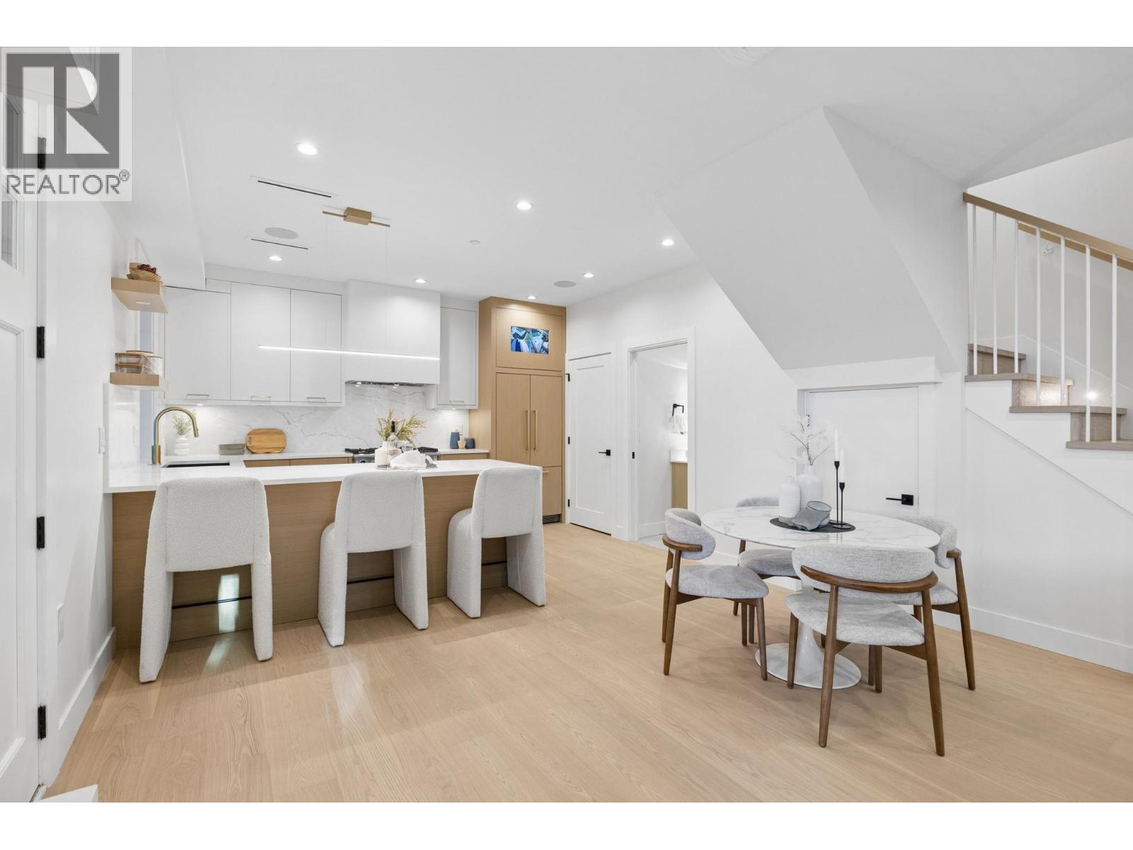 588 E 10th Avenue, Vancouver, British Columbia  V5T 2A4 - Photo 9 - R3155499