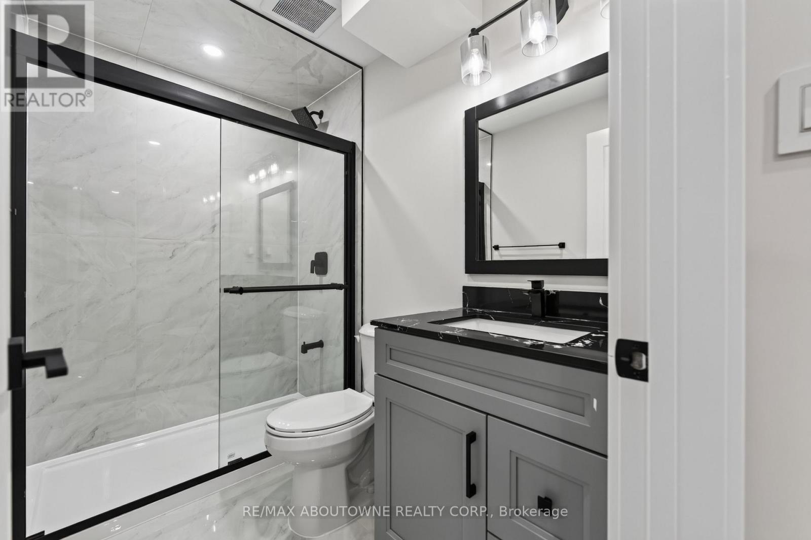 197 Polly Drive, Oakville, Ontario  L6M 5K2 - Photo 42 - W13663186