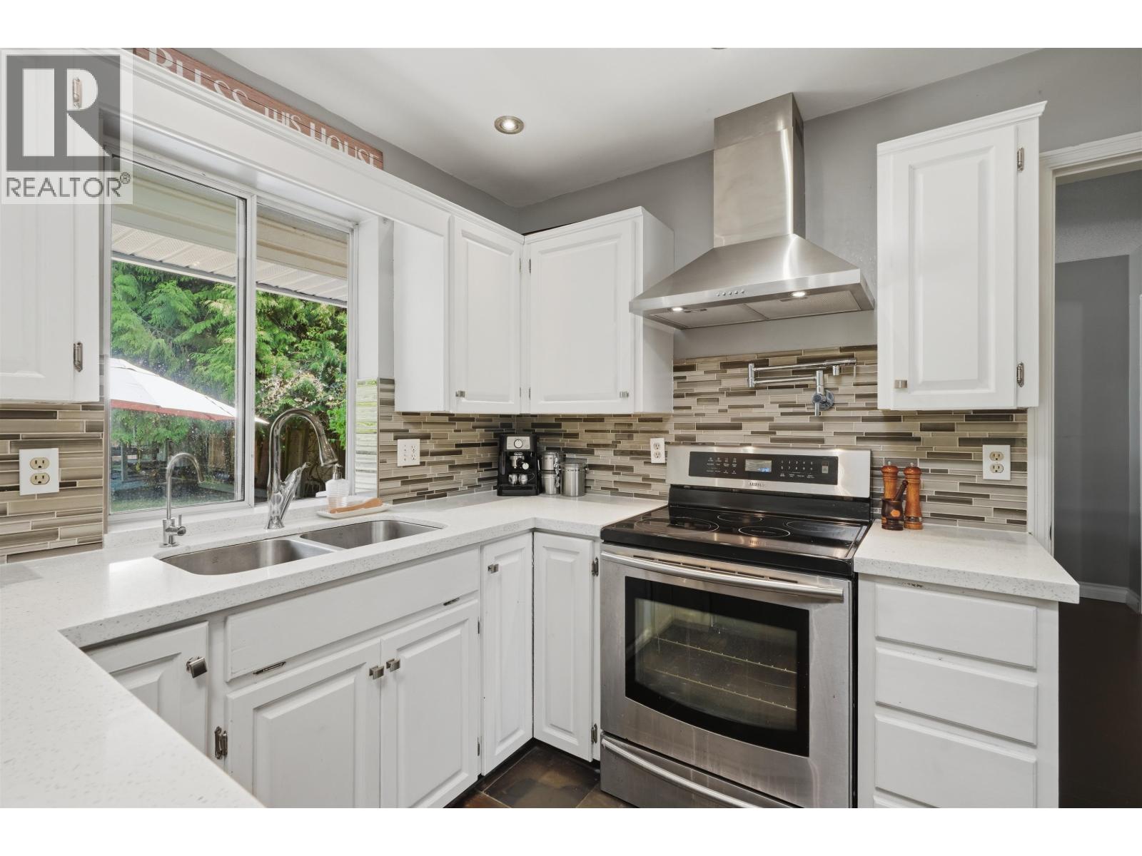 11932 237a Street, Maple Ridge, British Columbia V4R 1V9 - Photo 11 - R3155863