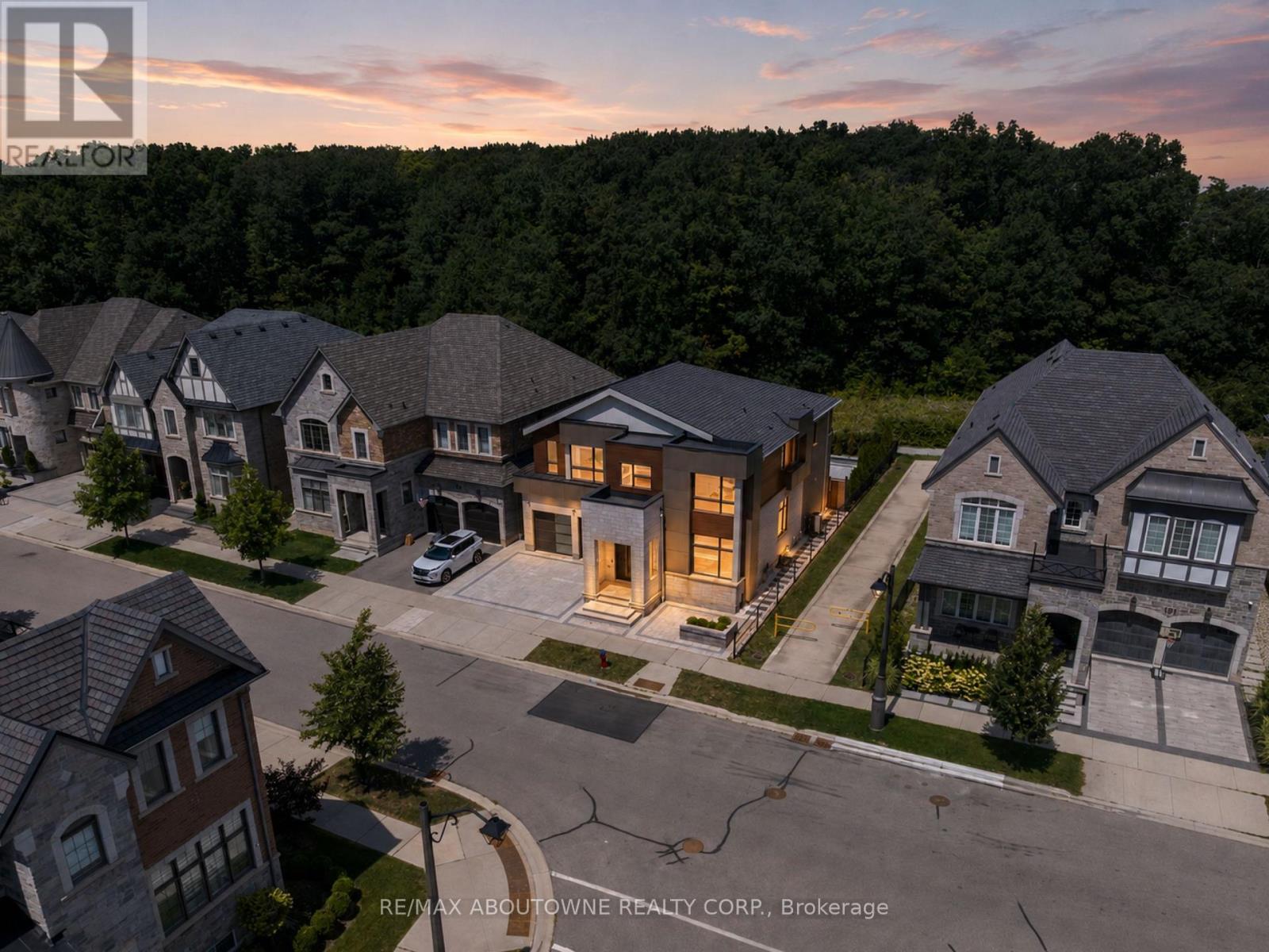 197 POLLY DRIVE, Oakville, Ontario