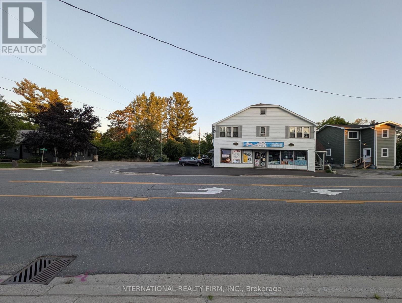 93 West Road, Huntsville, Ontario  P1H 1L9 - Photo 1 - X13678232