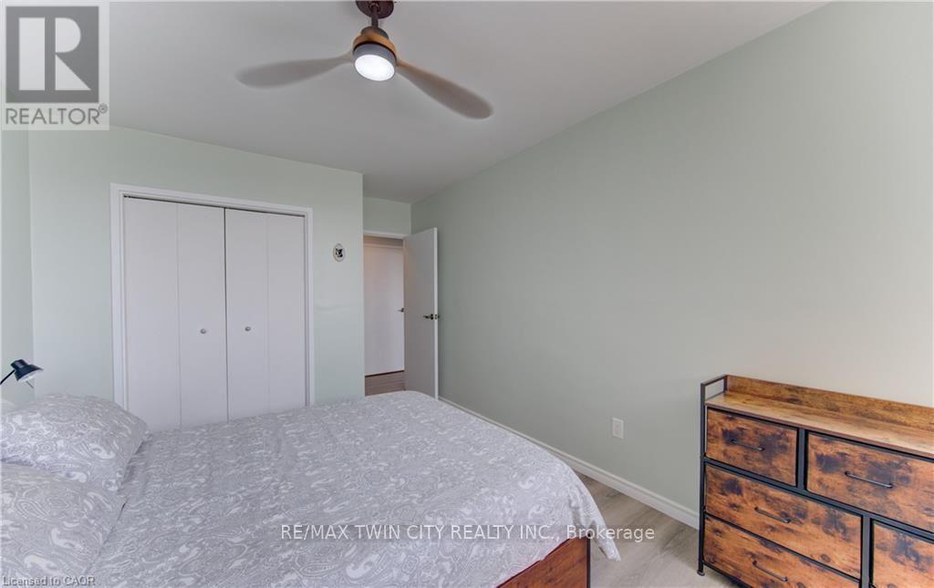 403 - 24 Midland Drive, Kitchener, Ontario  N2A 2A8 - Photo 11 - X13678288