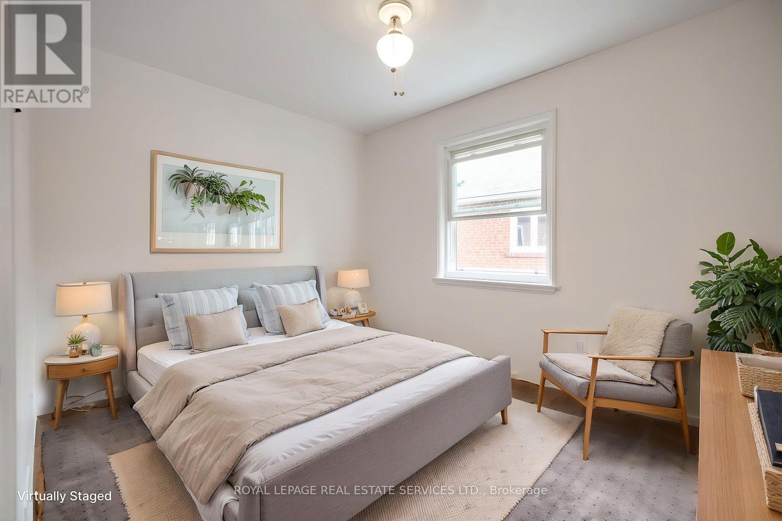 42 Black Creek Boulevard, Toronto, Ontario  M6N 2K8 - Photo 10 - W13674030