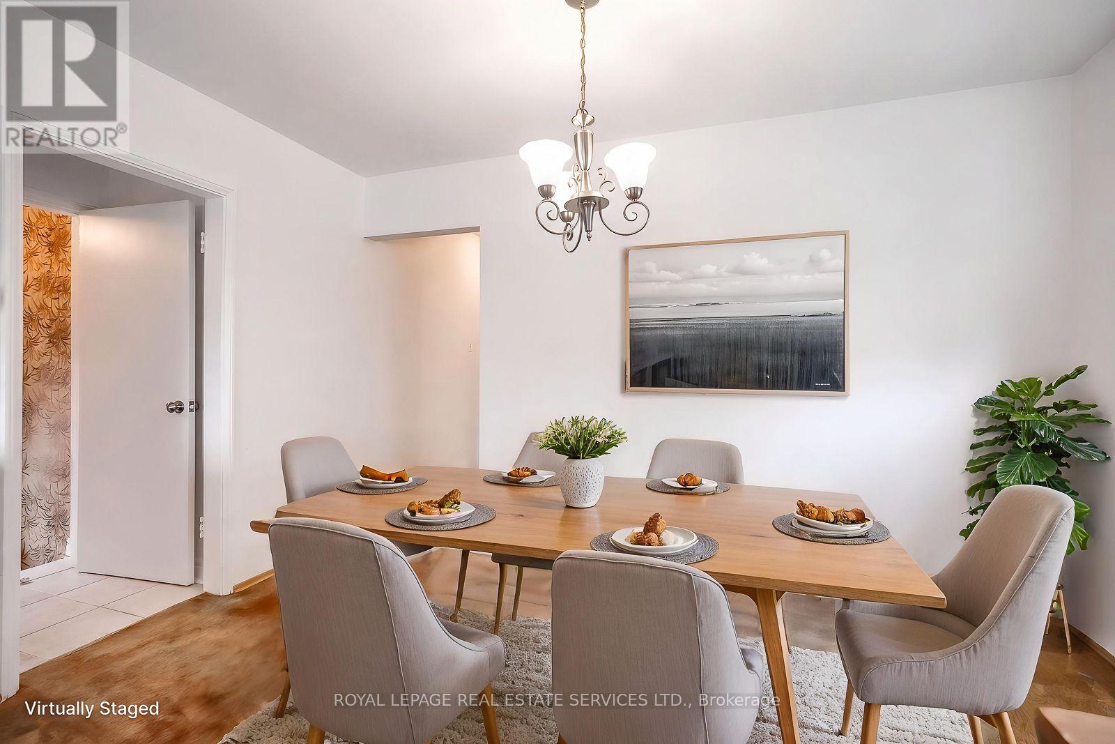 42 Black Creek Boulevard, Toronto, Ontario  M6N 2K8 - Photo 4 - W13674030
