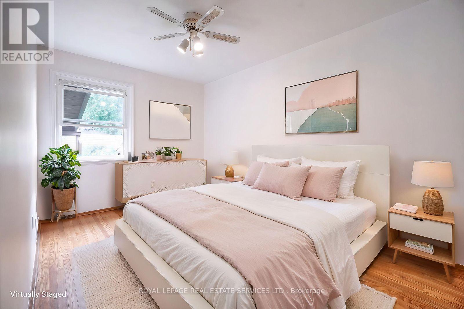 42 Black Creek Boulevard, Toronto, Ontario  M6N 2K8 - Photo 8 - W13674030