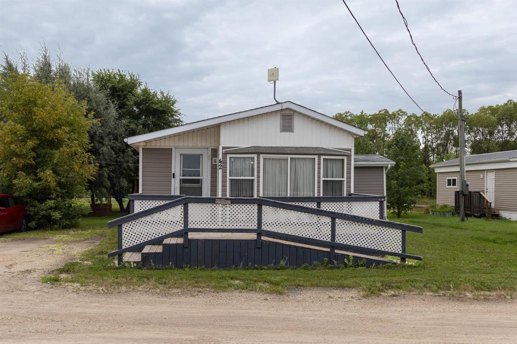 42 Cottonwood Trailer Court, Grunthal, Manitoba  R0A 0R0 - Photo 1 - 202620232